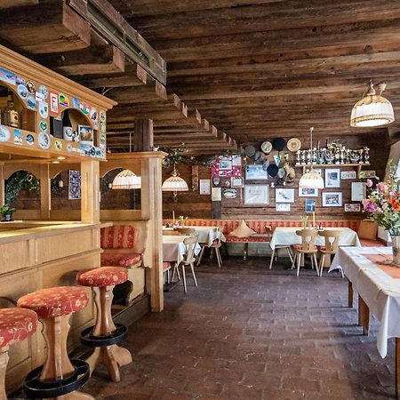 Pension Nina & Gasthof Alpenrose Gschnitz Екстериор снимка